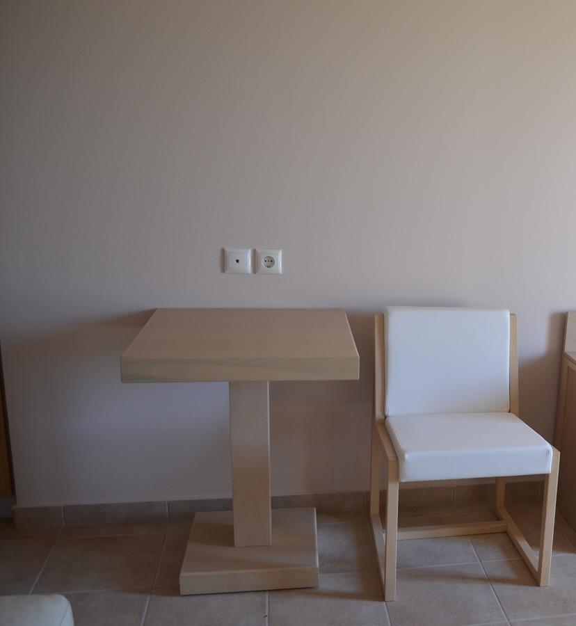 Aligis Studios Кателиос Экстерьер фото